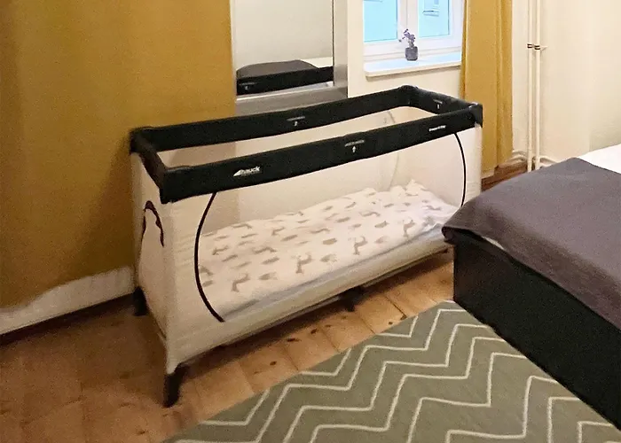 33 M Schoenhauser Allee شقة