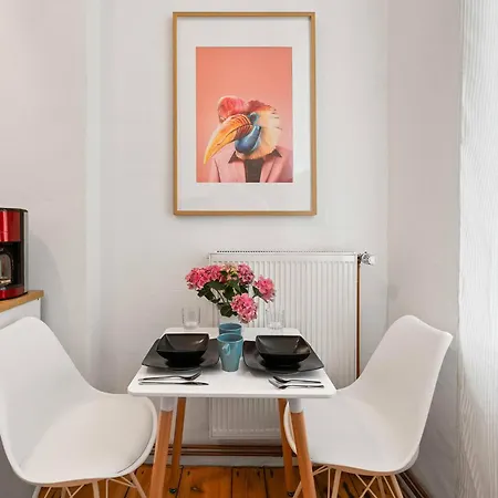 33 M Schoenhauser Allee * Berlín