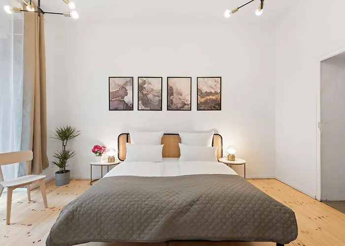 33 M Schoenhauser Allee Apartamento Berlín