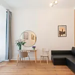 Appartamento 33 M Schoenhauser Allee