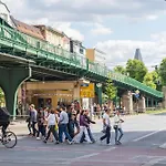 33 M Schoenhauser Allee Appartamento