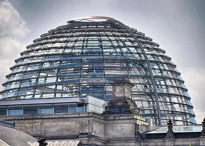 33 M Schoenhauser Allee Berlín